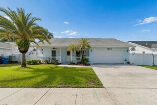 1898 76th Pl N in St. Petersburg, FL - Building Photo