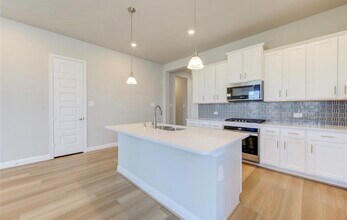 10239 Bayou Oaks Dr in The Woodlands, TX - Building Photo - Building Photo