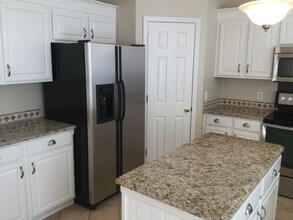 5894 Crimson Oak Ct in Harrisburg, NC - Building Photo - Building Photo