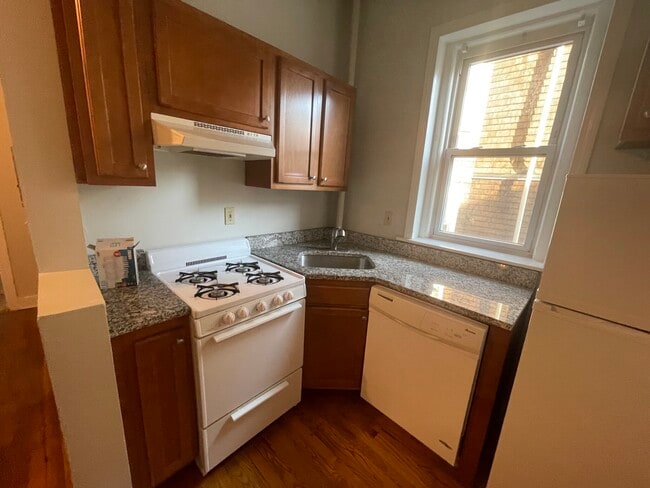 36 Central St, Unit 1