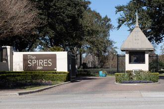 The Spires in Houston, TX - Building Photo - Building Photo