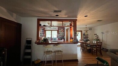 1740 NW 7th Ave in Gainesville, FL - Building Photo - Building Photo