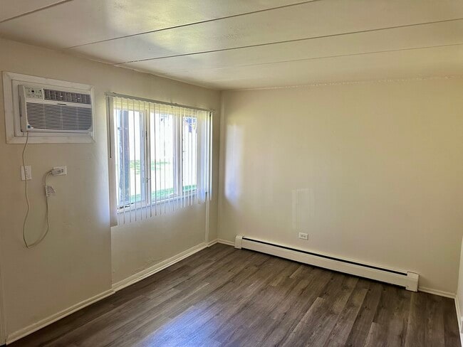 250 N Entrance Ave in Kankakee, IL - Building Photo - Building Photo