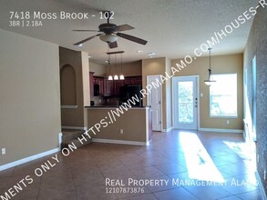 7418 Moss Brook Dr in San Antonio, TX - Building Photo - Building Photo