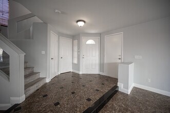 5822 Tarpon Glade Ct in Las Vegas, NV - Building Photo - Building Photo