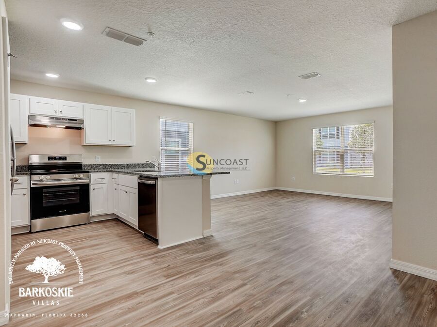 11494 Oakfield Ct in Jacksonville, FL - Building Photo