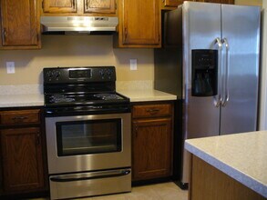 728 Pleasant Valley Rd in Seymour, TN - Foto de edificio - Building Photo