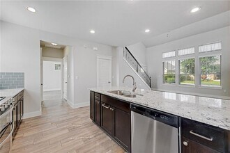 10503 Larue Pass in Austin, TX - Building Photo - Building Photo