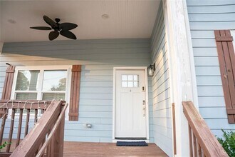 1005 Birch St SW in Atlanta, GA - Building Photo - Building Photo