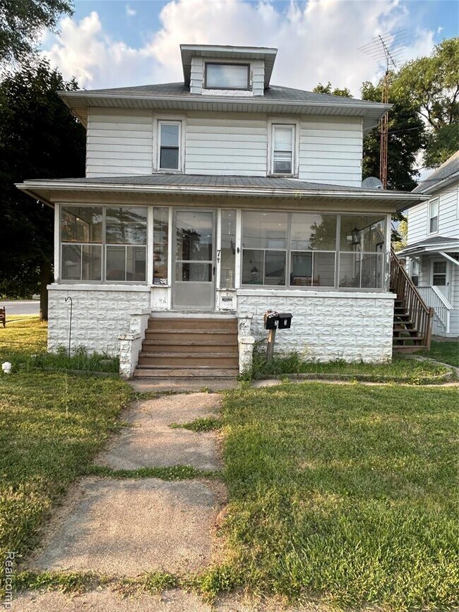 7 E Noble Ave in Monroe, MI - Building Photo - Building Photo