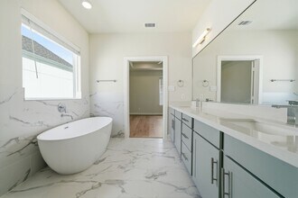 3073 Hicks St in Houston, TX - Building Photo - Building Photo