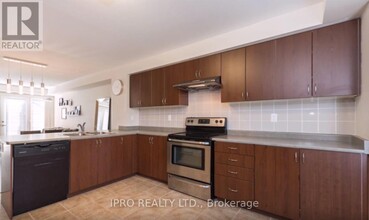 3115-3115 Boxford Cres in Mississauga, ON - Building Photo - Building Photo