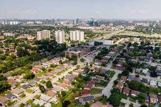 Belmar Apartments in Toronto, ON - Building Photo - Building Photo