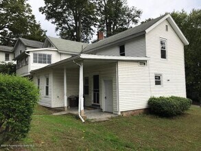 29 Putnam St, Unit 29 Putnam in Tunkhannock, PA - Building Photo - Building Photo