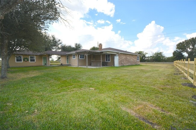 property at 12021 FM 1994 Rd