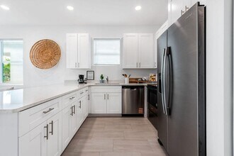 3188 Hiawatha Ave in West Palm Beach, FL - Building Photo - Building Photo