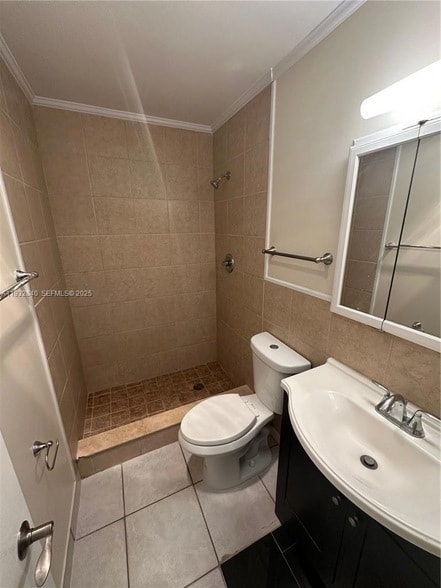 5800 NE 22nd Way, Unit 508 in Fort Lauderdale, FL - Building Photo - Building Photo