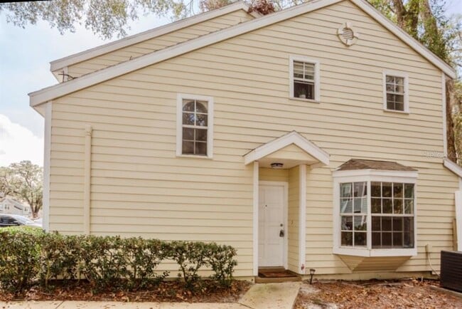 2302 SW 73rd Terrace in Gainesville, FL - Building Photo - Building Photo