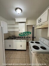 1134 E 53rd St-Unit -53 E 1134 in Savannah, GA - Building Photo - Building Photo