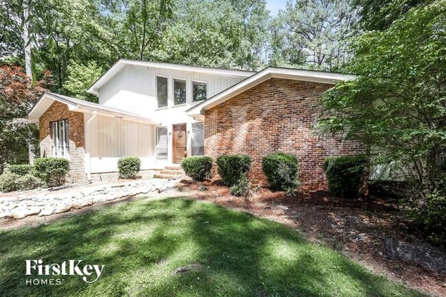 815 San Remo Ct in Fayetteville, GA - Building Photo - Building Photo