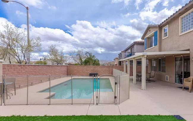 7344 Tin Mine Ave in Las Vegas, NV - Building Photo - Building Photo