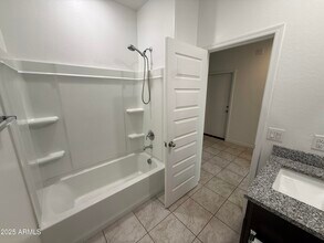 10301 S Peralta Dr in Apache Junction, AZ - Building Photo - Building Photo