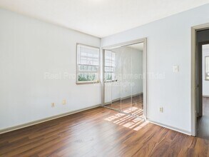 18 Wreck Shoal Dr in Newport News, VA - Building Photo - Building Photo