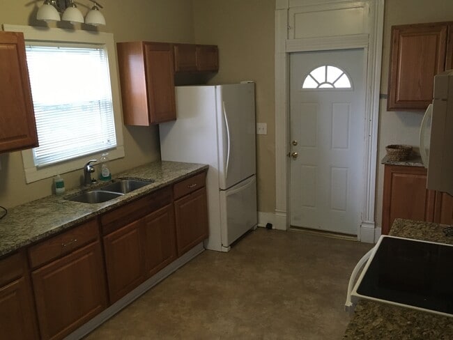 921 N Hamilton Ave in Indianapolis, IN - Building Photo - Building Photo