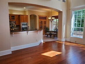 11305 Taylor Draper Ln in Austin, TX - Building Photo - Building Photo
