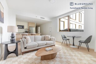 11 Wharf Way, Unit SI FL3-ID2228 in Brooklyn, NY - Building Photo