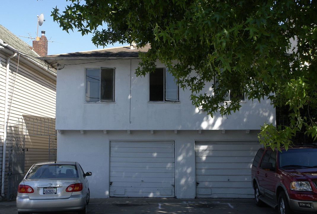 1439-1443 7th Ave in Oakland, CA - Building Photo