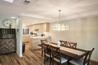 84 Presidio Pl in Palm Desert, CA - Building Photo - Building Photo