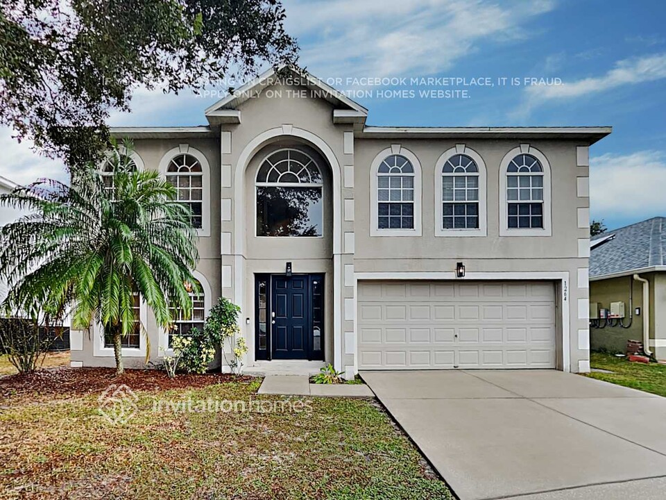 1264 Myopia Hunt Club Dr in Auburndale, FL - Building Photo