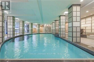 23 Cox Blvd in Markham, ON - Building Photo - Building Photo