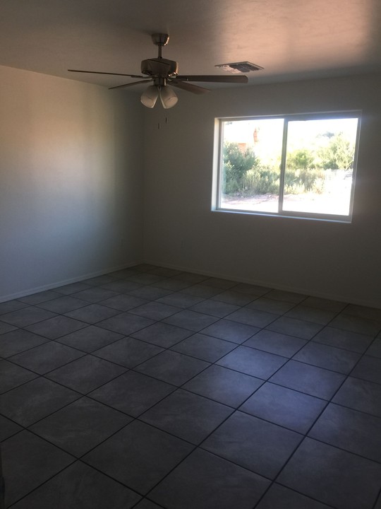 291 Camino Panama in Rio Rico, AZ - Building Photo