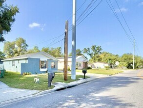 2917 E Yukon St in Tampa, FL - Building Photo - Building Photo