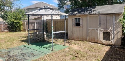 84 Elm Hill Ct in San Marcos, TX - Building Photo - Building Photo