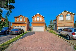 217 Milliken Meadows Dr in Markham, ON - Building Photo