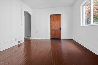 740 Fern St in Akron, OH - Building Photo - Building Photo