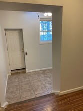 2013 N College Ave, Unit Apartment 1 in Philadelphia, PA - Building Photo - Building Photo