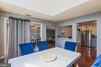 2107 Woodbox Ln in Baltimore, MD - Building Photo - Building Photo