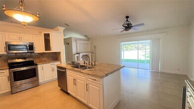 759 NW 161st Ave in Pembroke Pines, FL - Building Photo - Building Photo