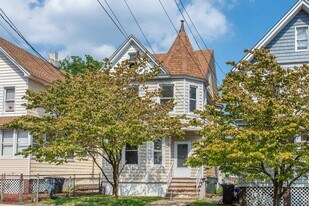 151 Laurel Ave in Kearny, NJ - Building Photo