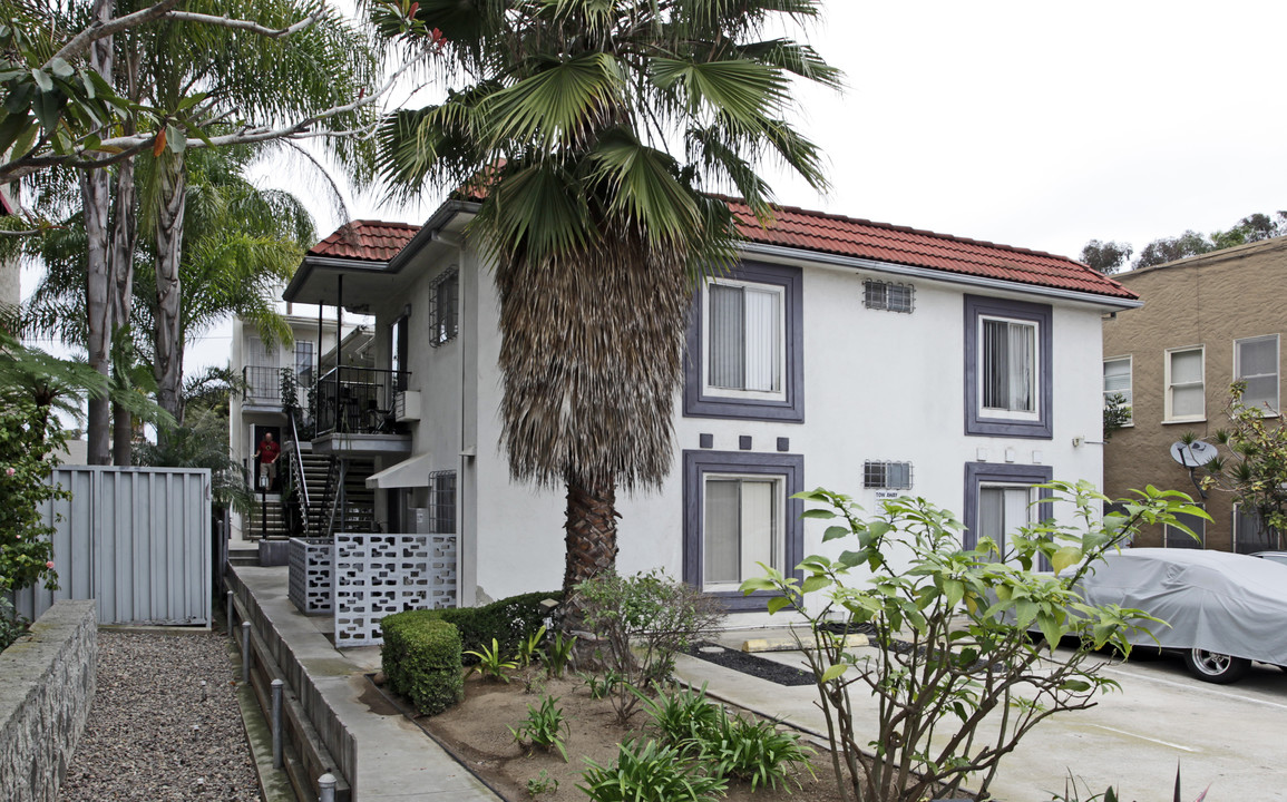 3588 1st Ave in San Diego, CA - Foto de edificio