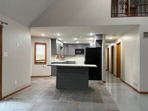 6163 N Holmes Rd in Salina, KS - Building Photo - Building Photo