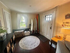 15 Findlay Pl in Newport, RI - Building Photo - Building Photo