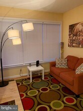 8025 Duck Pond Terrace in Manassas, VA - Building Photo - Building Photo