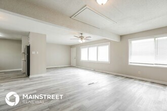 8304 Longview Rd in Kansas City, MO - Building Photo - Building Photo