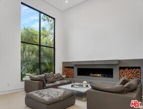 6029 Melvin Ave in Los Angeles, CA - Building Photo - Building Photo