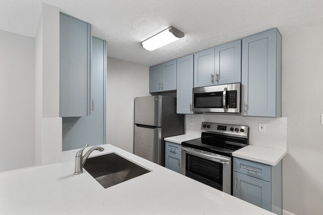property at 2201 Fountain View Dr